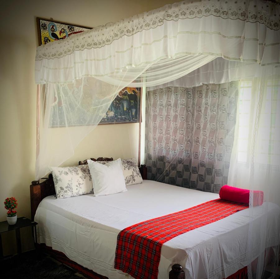 Jambo Diani 1-Bedroom Apartment Close To The Beach ディアニ・ビーチ エクステリア 写真