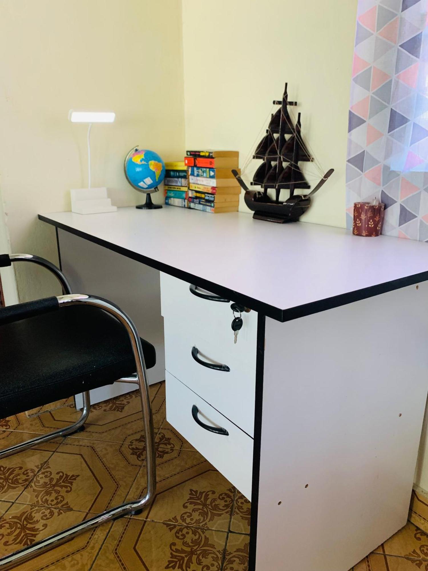 Jambo Diani 1-Bedroom Apartment Close To The Beach ディアニ・ビーチ エクステリア 写真
